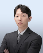 민사 변호사 정재훈