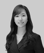 민사 변호사 정화룡